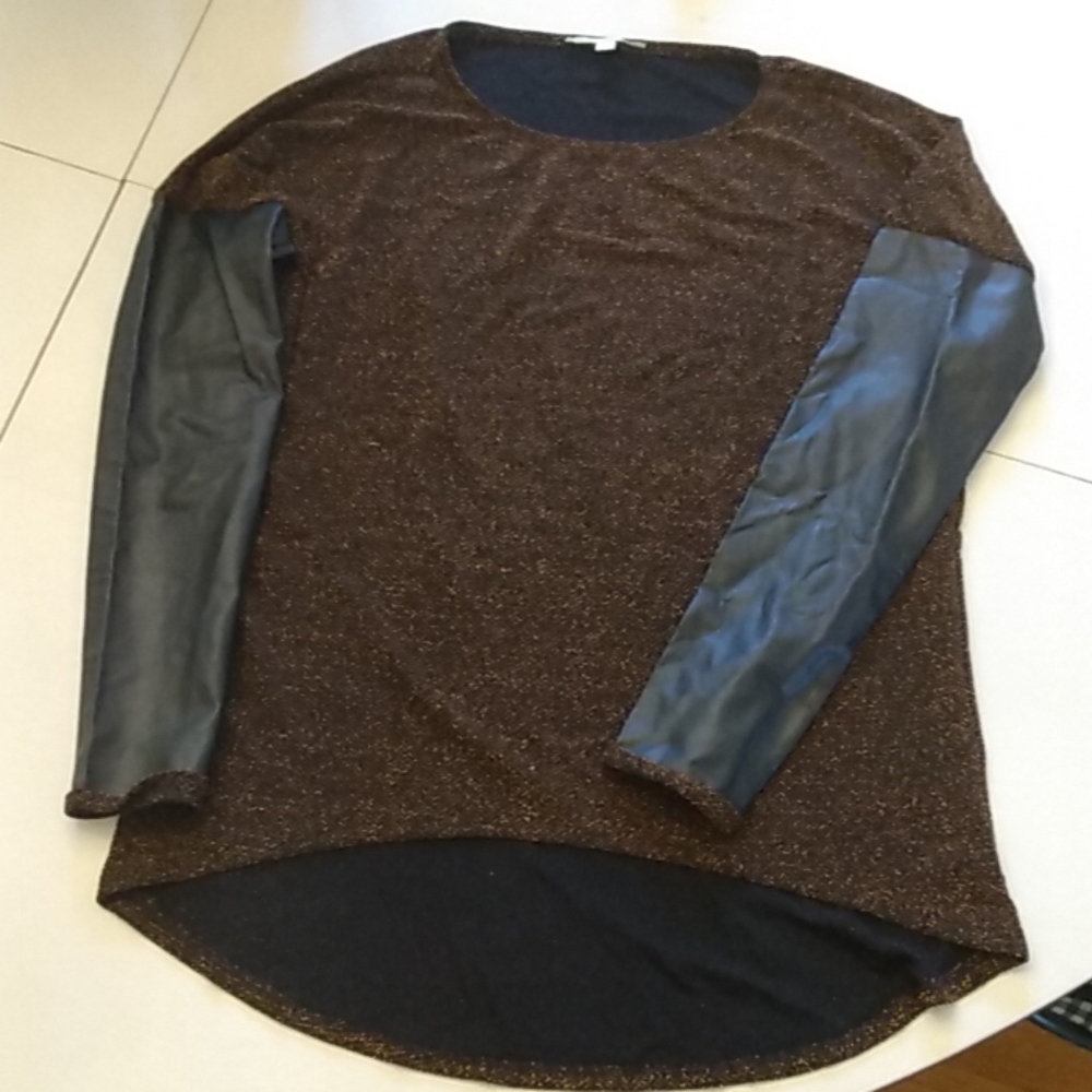 Gianni Bini shirt